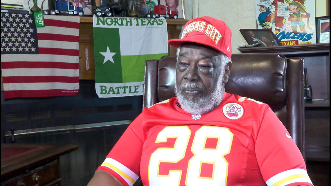 Former UNT, Dallas Texans legend Abner Haynes dies at 86