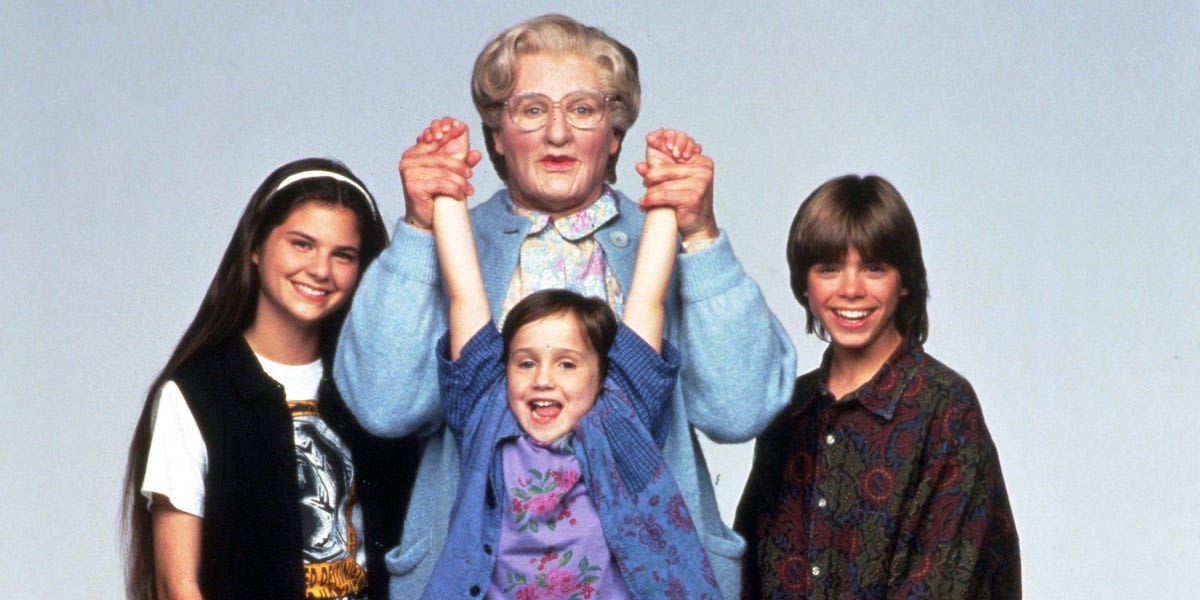 Robin Williams wrote a letter to a school principal urging they 'rethink' the expulsion of a 'Mrs. Doubtfire' child star