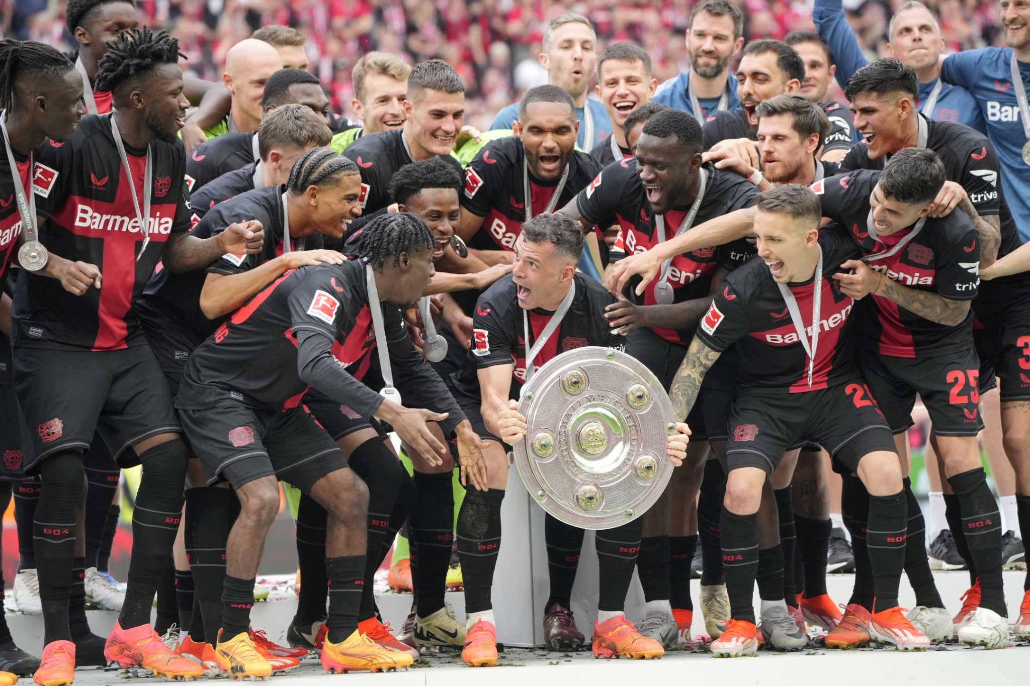 Bayer Leverkusen completes unprecedented unbeaten Bundesliga season and Cologne relegated