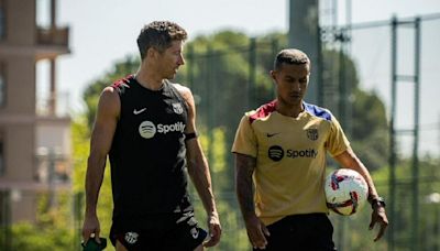 Famoso colombiano fue invitado a entrenamiento de Barcelona y recibió regalazo