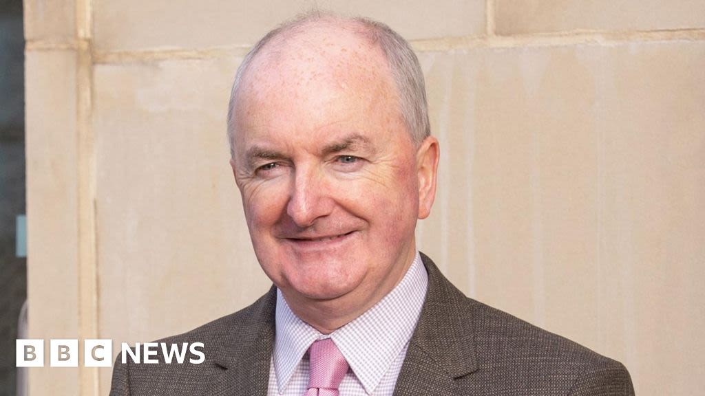 Veteran RTÉ journalist Tommie Gorman has died