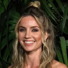 Annabelle Wallis