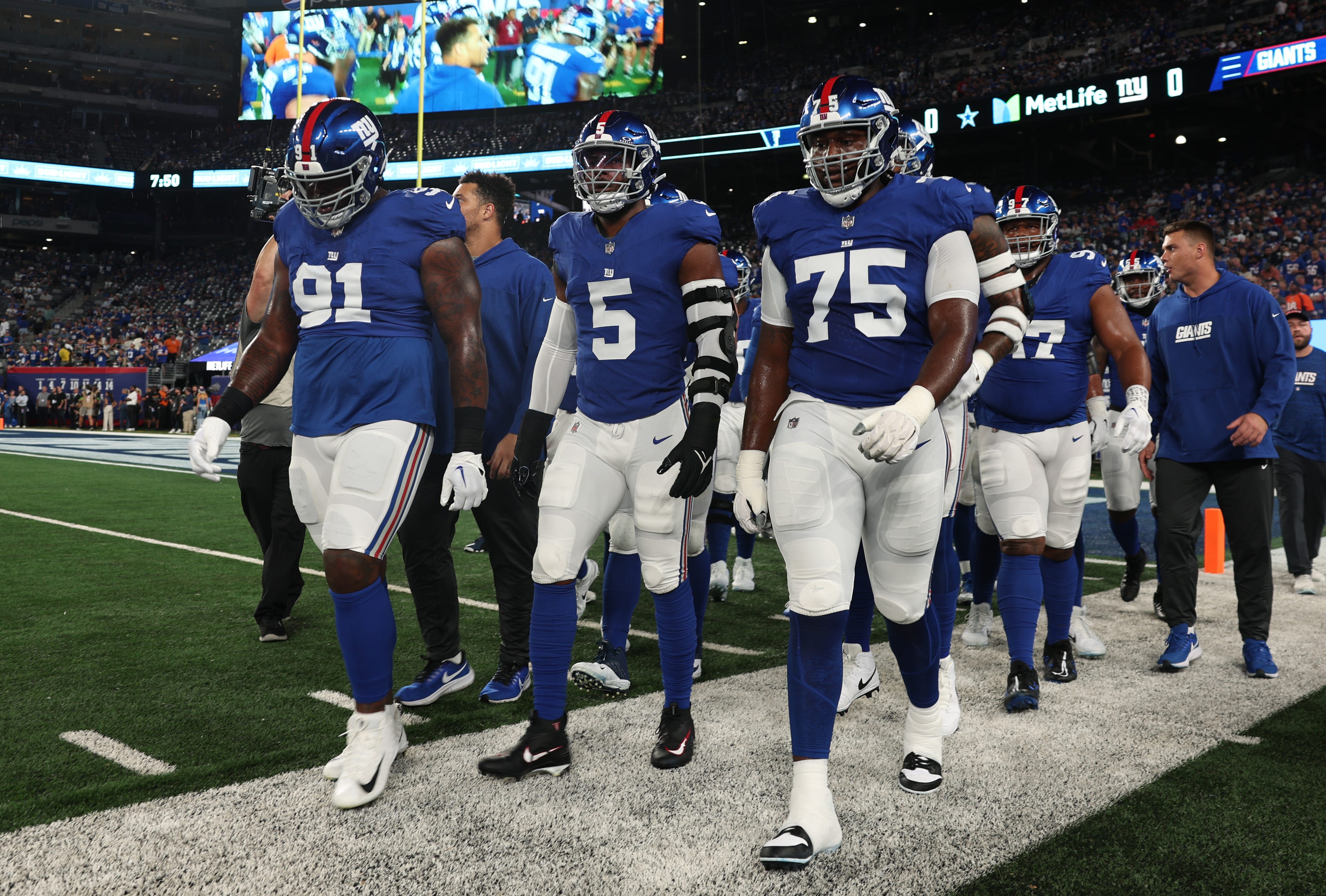 Giants release unofficial 2024 depth chart: 6 takeaways