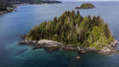 On Small Islands Off Canada’s Coast, a Big Shift in Power