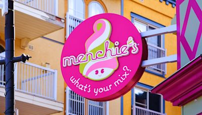 Here's What You Can Expect In A Cup Of Menchie's Frozen Yogurt