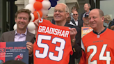 Denver celebrates Randy Gradishar Day, Broncos Hall of Famer gives speech at Colorado Capitol