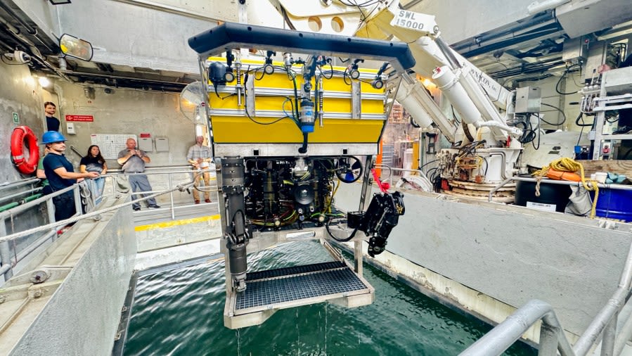 USF and FIO state-of-the-art vehicle to begin exploring the deep sea