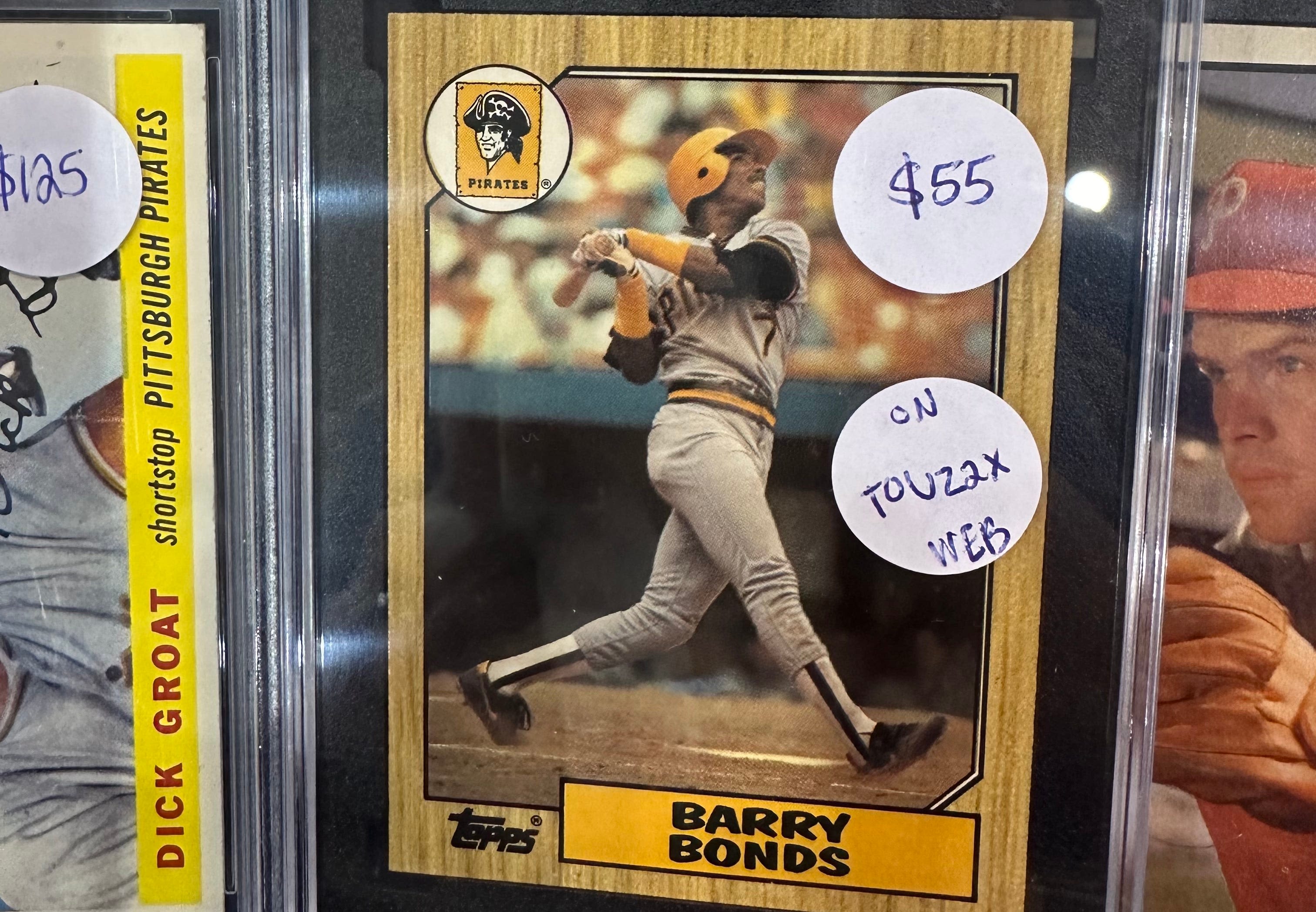 Ranking the top items at the 2024 National Sports Card Convention for under $50