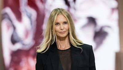 Elle Macpherson revela que tiene cáncer de mama y que se opone a tratarse con quimioterapia