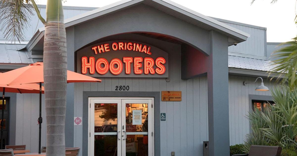 Hooters closes 'a select number of underperforming' restaurants