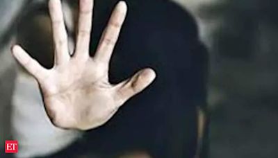 Panchayat in Agra lets rape accused off with five shoe strikes and Rs 15,000 fine