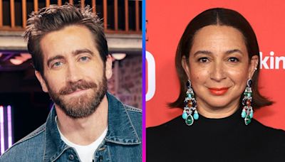 Jake Gyllenhaal and Maya Rudolph to Host SNL : A Guide to Season 49