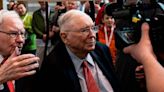 Charlie Munger said he 'wouldn't be so rich' if others 'weren't so often wrong' — 5 deadly investing mistakes