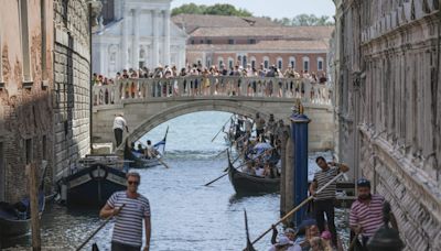 Venice is taking its battle against mass tourism a step further by banning loudspeakers and tourist parties of over 25