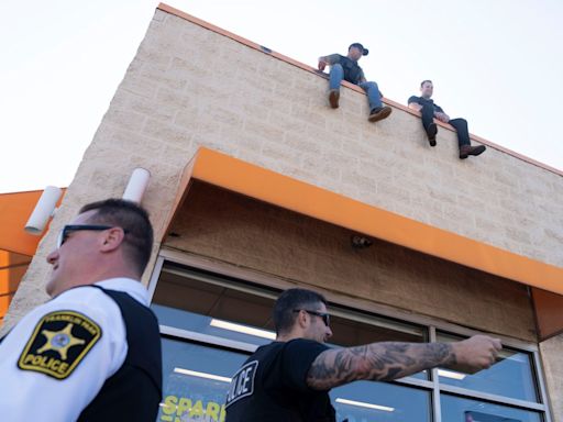 Franklin Park cops take to the Dunkin’ Donuts rooftop, raise $4K for Special Olympics Illinois