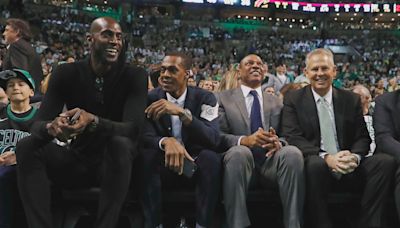 Kevin Garnett's peers share tales of their time on the court with him