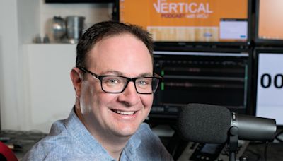 Phoenix Suns fans react on social media to ESPN's top NBA reporter Wojnarowski retiring