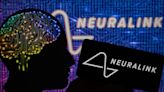 Neuralink, de Elon Musk, recebe autorização para fazer segundo implante cerebral em humanos