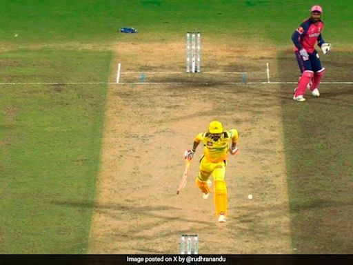 Ravindra Jadeja Dismissed 'Obstructing The Field'. Sakshi Dhoni's Reaction Is Viral - Watch | Cricket News
