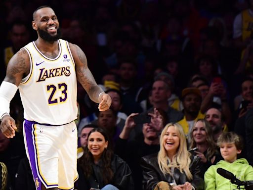 LeBron James buscará un nuevo acuerdo con Lakers, según fuentes