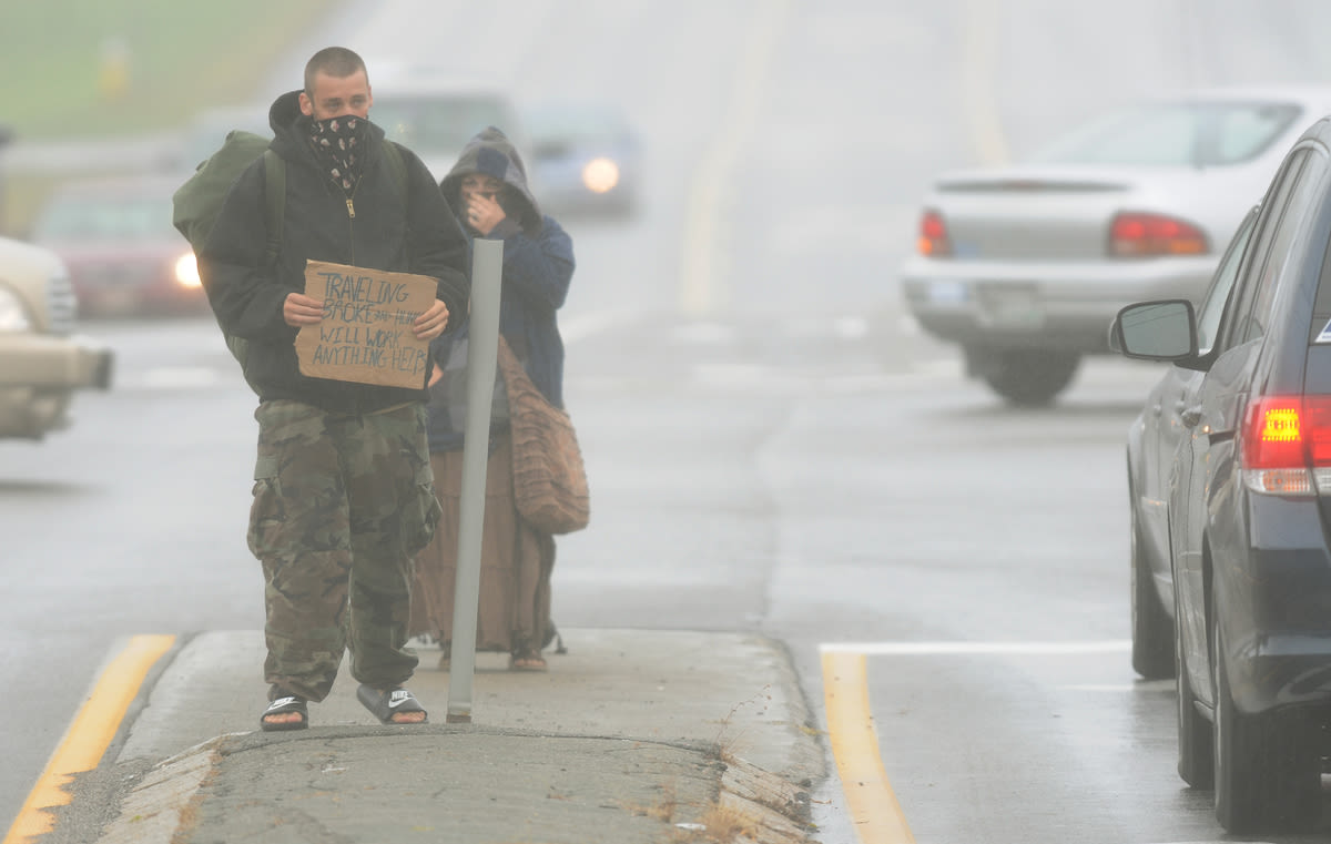 Bangor outlaws loitering in busy medians over pushback from ACLU