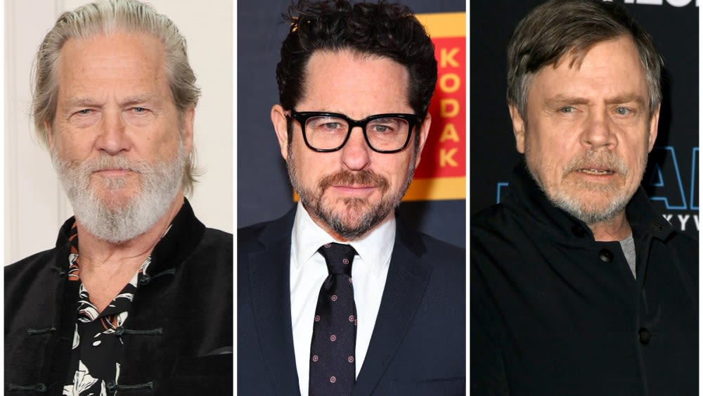 Jeff Bridges, J.J. Abrams, Mark Hamill and More Help Raise Money on ‘White Dudes for Harris’ Zoom Call