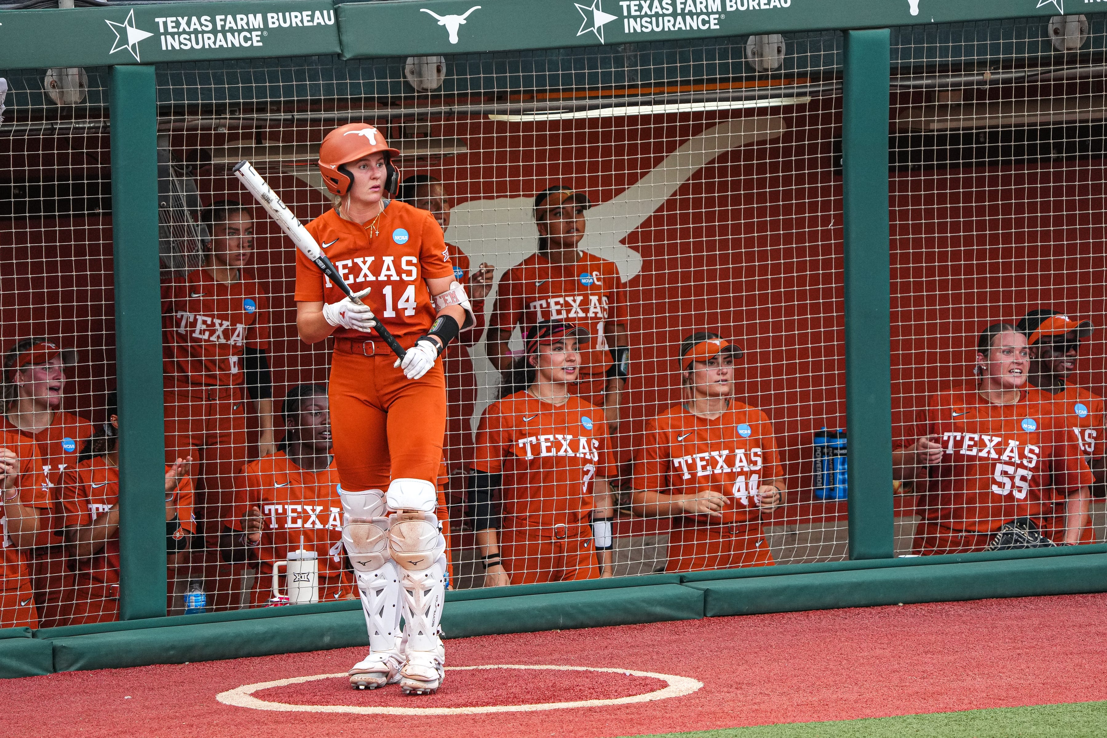 Replay: No. 1 Texas softball edges Texas A&M in Game 2 of NCAA Tournament super regional