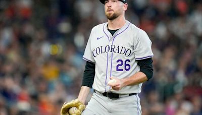 Astros jump Austin Gomber early, hand Rockies 10th consecutive loss at Minute Maid Park