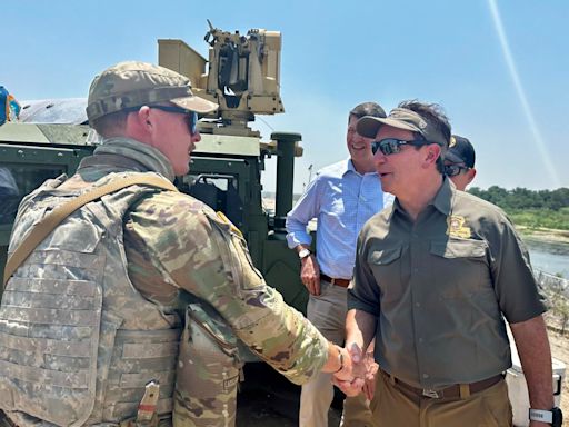 Louisiana Gov. Jeff Landry joins National Guard troops on border in Texas, blasts Biden