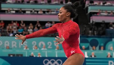 How did Simone Biles do in the women's vault final?