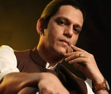 Vijay Varma Talks About BIG Mirzapur Family: Who Is More Famous, Accomplished Doesn't Matter | EXCLUSIVE