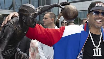 Los Philadelphia 76ers estrenan la estatua de Allen Iverson (con mucha polémica)