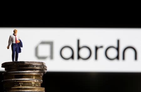 Abrdn announces departure of chief executive Stephen Bird By Investing.com