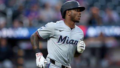 Former batting champ Tim Anderson designated for assignment