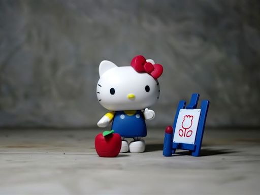 Hello Kitty真實身分「是人不是貓」！三麗鷗澄清：她是有鬍鬚的小女孩