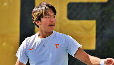 Shunsuke Mitsui advances to round of 16 in NCAA singles championship