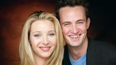 Lisa Kudrow is rewatching “Friends” to remember Matthew Perry