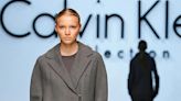 Calvin Klein regresa a las pasarelas con una nueva directora creativa