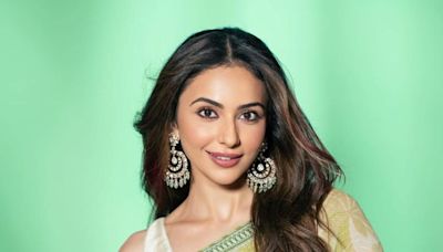 Rakul Preet Singh Enjoys "Homemade Poke Bowl On The Go" - Here's How You Can Too!