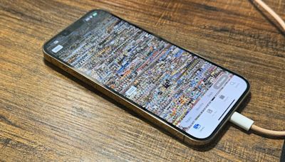 iPhone用戶發現最新的iOS更新，竟導致已刪除的裸照又重新出現