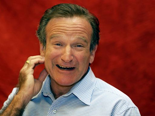 Robin Williams' Friends Remember the Comedy Legend 10 Years After His Death: 'He Was an Experience' (Exclusive)