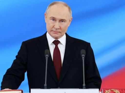 Putin's decimated troop numbers exposed as Russia loses 1,740 in 24 hours