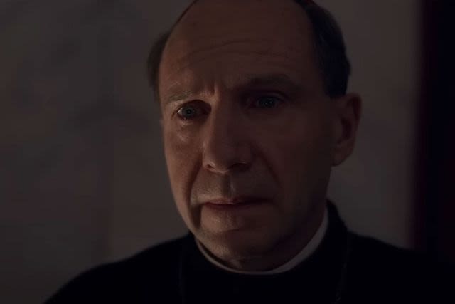 Ralph Fiennes leads a riveting religious thriller in “Conclave”