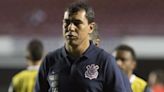 Corinthians joga pesado para tirar Fábio Carille do Santos