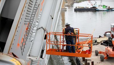 Port of Baltimore to allow recreational vessels through safety zone; controlled demolition nearly underway - WTOP News