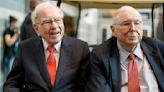 Warren Buffett uses his annual letter to warn about Wall Street and recount Berkshire's successes