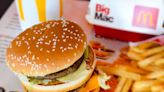 McDonald's está considerando reducir a $5 dólares el precio de algunos combos de su menú - La Opinión