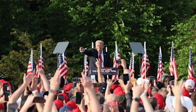 Trump da un mitin en el Bronx, el distrito más latino de Nueva York