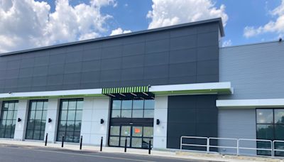 Amazon Fresh stores in Bensalem, Middletown are hiring. Could they open soon?
