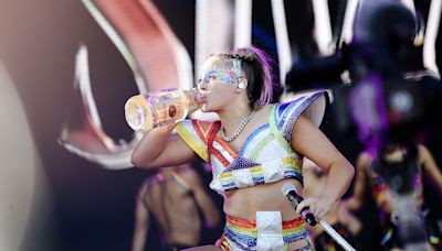 JoJo Siwa Revealed The Reason Why She Swigged A Bottle Of Vodka Onstage At LA Pride